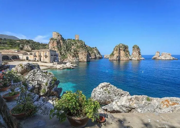 Sciabika Edificio Flowers * 卡斯泰拉马莱