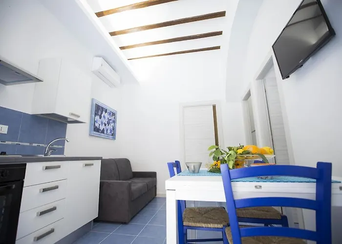 Sciabika Edificio Flowers 公寓