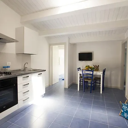 Sciabika Edificio Flowers * Castellammare del Golfo