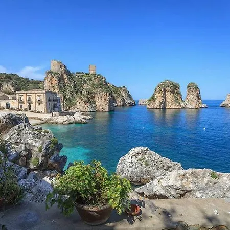 Sciabika Edificio Flowers * Castellammare del Golfo