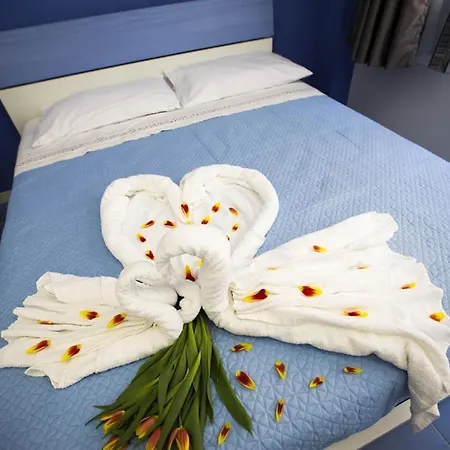 Sciabika Edificio Flowers דירה