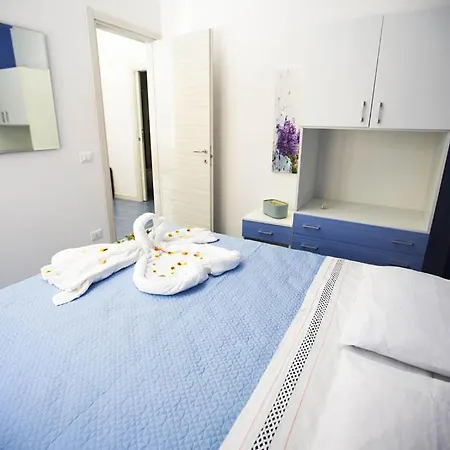 Sciabika Edificio Flowers *