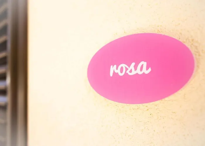 Sciabika Edificio Flowers * カステッランマーレ・デル・ゴルフォ